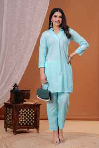 ชุดทำงานลำลองปักลายสีขาวเรียบง่ายสำหรับผู้หญิงไซส์ใหญ่ แขนยาว กางเกงขายาว ผ้าคอตตอน ชุดเซ็ตขายส่ง - Product Image 4