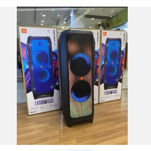 Altavoz Portátil para Fiestas PartyBox Ultimate de 1100W, Potente y de Alta Fidelidad - Product Image 2