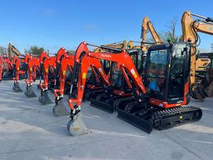 Mini-excavatrice KX027-4 avec godet de 0,21 m, type chenillé, haute efficacité opérationnelle, hauteur de fouille de 3,5 m, profondeur de 2,8 m, 2430 kg, 21 kW - Product Image 1
