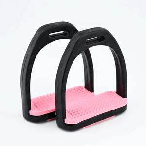 Estribos de plástico ergonómicos para montar a caballo estables y seguros construidos para comodidad y pantalones de control - Product Image 1