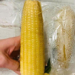Boiled Sticky Corn Frozen Export Quality from Vietnam With Cheap Price - Product Image 1