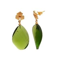 สีเขียว