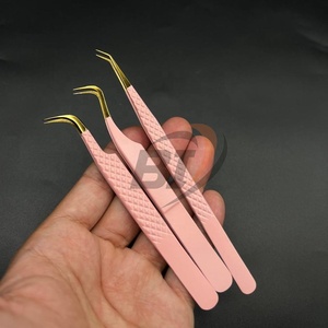 Pince à épiler personnalisée avec revêtement en poudre de pêche pince à cils en acier durable à 45 degrés avec pointe pointue - Product Image 1