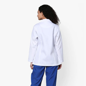 Blouse de laboratoire durable personnalisée en poly coton mélangé tissu respirant résistant aux taches pour les femmes personnel médical - Product Image 2