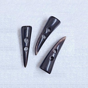 Durable 2-Hole Horn Toggle Button Bulk <b>Supply</b> for Clothing Manufacturers - Product Image 2