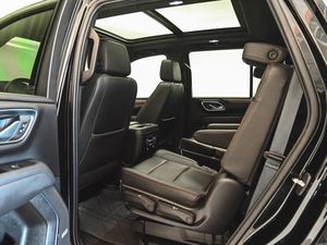 Chevrolet Tahoe High Country 4WD 2023, Listo para Enviar - Product Image 3