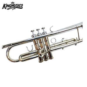 Trompeta Profesional Plateada, Instrumento <span class=keywords><strong>de</strong></span> <span class=keywords><strong>Viento</strong></span> <span class=keywords><strong>de</strong></span> Latón para Bandas Escolares y Actuaciones <span class=keywords><strong>de</strong></span> Orquesta - Product Image 2