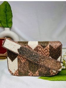 Bolso bandolera bordado étnico con correa larga - Product Image 6