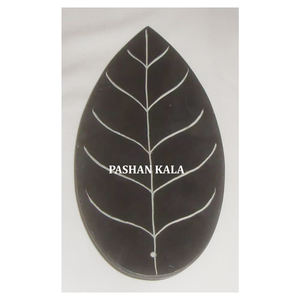 Quemador de Incienso de Piedra de Savia con Diseño Exclusivo de Hoja Estilo Indio y Trabajo Artesanal Puro para Regalos Corporativos - Product Image 1