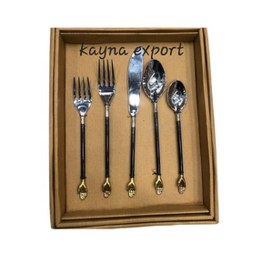 Juego de calidad premium con acabado dorado de 5 cucharas desechables de metal inoxidable diseño moderno comedor restaurante decoración del hogar uso de servicio - Product Image 3