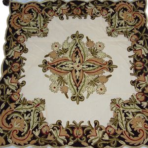 Camino de mesa de seda bordado Multicolor hecho a mano, decoración festiva elegante para sala de estar y comedor, perfecto para Navidad - Product Image 2