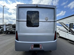 Caravane de voyage Tiffin Wayfarer 25JW 2023 d'occasion avec tente de toit pour le camping et les voyages à vendre - Product Image 6