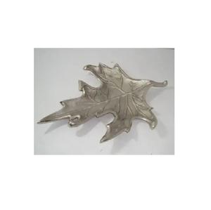 Platos de servicio de diseño de hoja de placa de metal de la mejor calidad hechos a mano con diseño de lujo fabricante indio directo de fábrica - Product Image 5