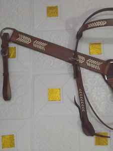 Ensemble de collier de poitrine à pois foncés réglables et confortables durables pour l'exportation mondiale - Product Image 2