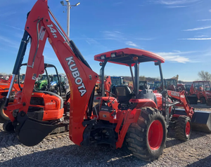 Reliable Performance Kubota M62 TLB Supporting Daily Operations in Construction Landscaping and Agricultural Environments - Product Image 2