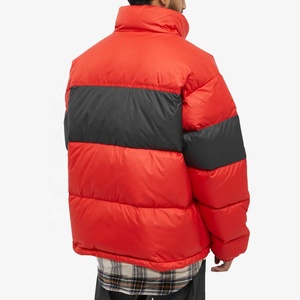 YSJY venta al por mayor personalizado Colorblock bata de gran tamaño Vintage Puffer Halter bordado suelto camuflaje impermeable a prueba de viento - Product Image 3