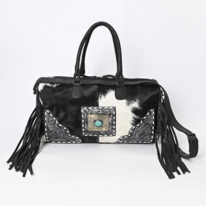   Bolsa de Viaje de Cuero Vacuno con Flecos Estilo Western, Bolsa de Gimnasio para Fin de Semana - Product Image 1