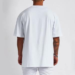 Nueva moda de lujo de calidad de algodón de ajuste suelto Little Drop Shoulder marca en blanco hombres camiseta de gran tamaño en Color blanco - Product Image 6