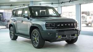 Nuovissimo 2022 per SUV Ibrido Turbo 4WD con Motore Diesel Colore Scuro I-Force Max Interni in Pelle Premium Automatico - Product Image 2