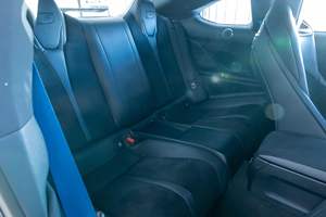 SUV de luxe ultra-performant, édition limitée, 7 places, transmission automatique, voiture haut de gamme, modèle 2024 - Product Image 2