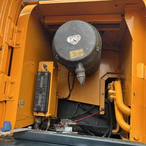 Excavadora de orugas Hyundai usada de 32,2 toneladas de alto rendimiento con motor y bomba a la venta - Product Image 2