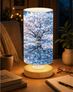 Lampe de table en acrylique Winter Wonderland, style puzzle, cadeau créatif avec base en bois pour décoration - Product Image 5