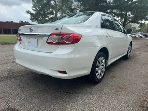 2013 Toyota Corolla Le - Product Image 4