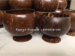 ถ้วยมะพร้าวธรรมชาติทำด้วยมือพร้อมขาตั้งโลโก้ออกแบบได้ตามต้องการจากผู้ผลิต Eco2go เวียดนาม - Product Image 4