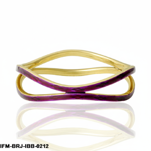 กำไลข้อมือทองเหลืองทำมือ ลายคลื่น สองสี ทองและสีม่วงแดงเคลือบเงา กำไลอินฟินิตี้ สไตล์โมเดิร์น มินิมอล สำหรับผู้หญิง - Product Image 1
