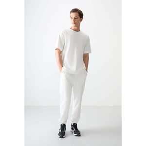 Camiseta de Hombre 100% Algodón, Gruesa y Suave, Corte Holgado, Color Blanco Hueso, Estilo Jersey Básico 88353 - Product Image 4