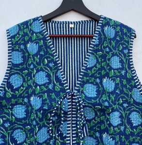 Handmade <b>Women's</b> Floral Printed Cotton V-Neck <b>Waistcoat</b> Casual Style Open Front Jacket Vest Short Outer Wear Parties - Product Image 3