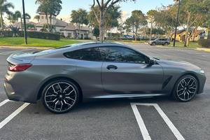 BMW M850i xDrive Coupé 2025 Usado Premium, Motor V8 Twin-Turbo de 523 hp - Product Image 2