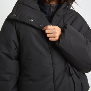 Vêtement d'extérieur d'hiver léger et décontracté pour femmes, col cheminée, confortable, tendance 2026, surdimensionné, rembourré, coton et nylon - Product Image 4