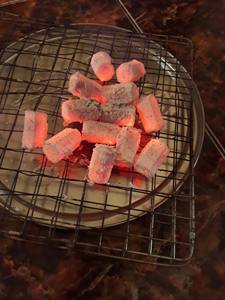 CARBÓN DE COCO BUENO PARA SHISHA HECHO EN VIETNAM POR BIWOOD COMPANY, SEGURO PARA LA SALUD, LISTO PARA LA EXPORTACIÓN - Product Image 6