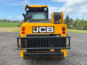 NUEVO/USADO 2016 JCB 225 ECO Powerboom Minicargadora con Motor Diésel para Manipulación de Materiales de Tierra con Bomba y Caja de Cambios de Alta Eficiencia - Product Image 6