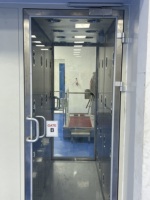 Douche d'air de laboratoire avec composant moteur central pour diverses industries de qualité supérieure de Turkiye