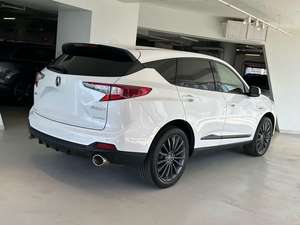 Acura RDX SH-AWD 2023 con Paquete Advance y A-Spec, Motor de 4 Cilindros Turboalimentado de 2.0L (VTEC) - Product Image 2