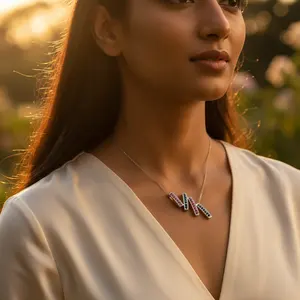 Colgante de Plata 925 con Rubí y Zafiro para Mujer, Diseño de Gota de Agua, Certificado GIA, Oro Blanco y Oro Rosa, Regalo de Joyería Perfecto - Product Image 1