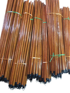Manche de balai en bois d'eucalyptus avec revêtement en grain de bois-Durable et écologique - Product Image 5