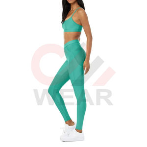 Ensemble de yoga pour femmes 2024 nouveauté ensemble de yoga pour femmes avec logo personnalisé taille et couleurs vente chaude de qualité supérieure - Product Image 3