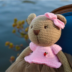 Jouet en peluche Amigurumi fait à la main poupée tricotée au crochet pour filles et garçons animaux en peluche OEM fabriqués au Vietnam - Product Image 1