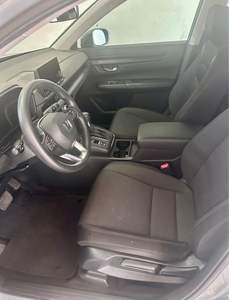 Bien mantenido limpio 2024 Hond-a híbrido 2WD - Product Image 4