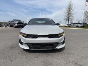 Kia K5 GT-Line FWD 2024 Usado en Buen Estado - Product Image 2