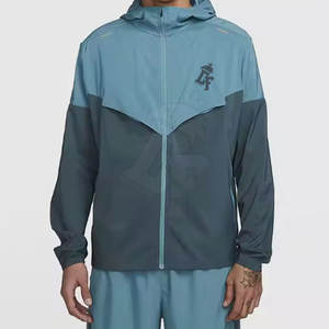 Conjunto de Sudadera con capucha cortavientos ligera para hombre hecho con tela de alta calidad perfecta para capas de aventuras al aire libre y uso diario - Product Image 1