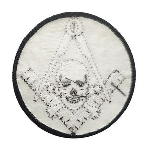 แพทช์ปักลายดอกไม้รูปหัวใจคุณภาพดีที่สุด ออกแบบเองได้ ติดเสื้อผ้า หมวก ผลิตในปากีสถาน รับผลิตแบบ OEM - Product Image 2