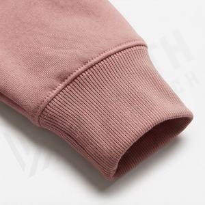 Hoodie surdimensionné élégant pour homme, design vintage délavé avec poche avant, confortable, personnalisable pour l'hiver. - Product Image 6