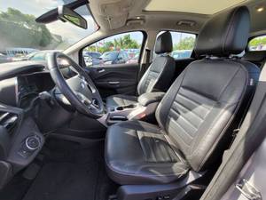 Voiture d'occasion Ford C-Max Hybrid SEL 2015 à bas prix à vendre - Product Image 3