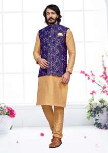 Fabricant indien de vêtements de fête en soie Sadi Kurta traditionnel et lourd spécial pour hommes avec pyjama et veste exportation par vente en gros - Product Image 3
