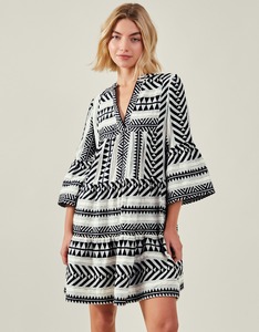 ชุดเดรสสั้นสำหรับผู้หญิงสมัยใหม่ชุดเดรสสั้นพร้อมแขนจากนักออกแบบผ้าวิสคอสเนื้อแน่นและมีรายละเอียด - Product Image 1