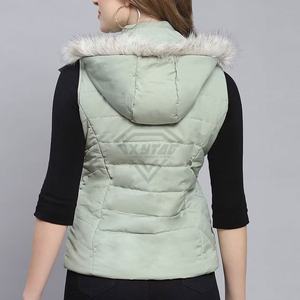 Chalecos de equitación para mujer de alta calidad, resistentes al viento, sin mangas, con movimiento flexible, personalizables. - Product Image 3